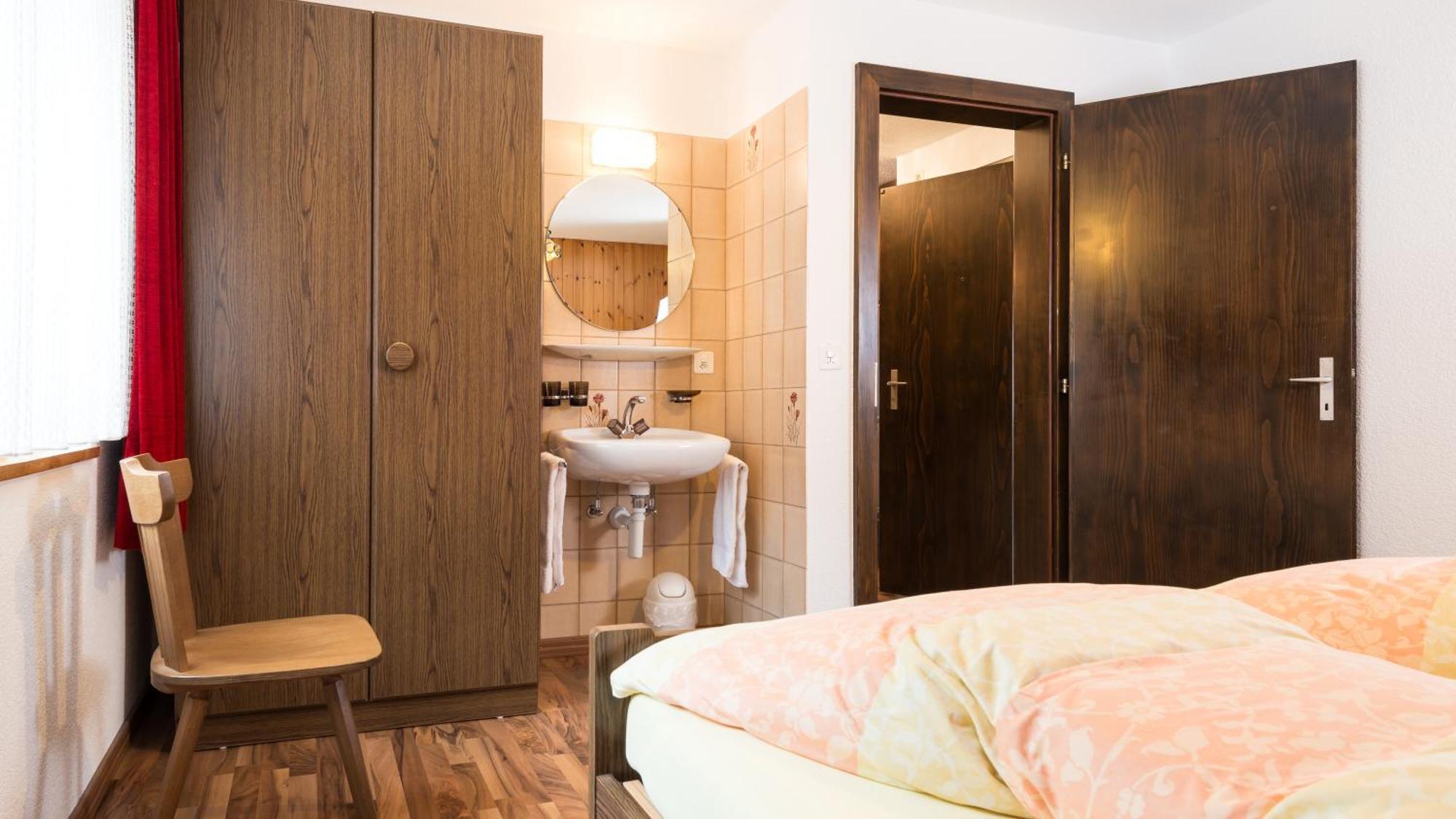 Haus Alba Apartment Saas-Almagell ห้อง รูปภาพ