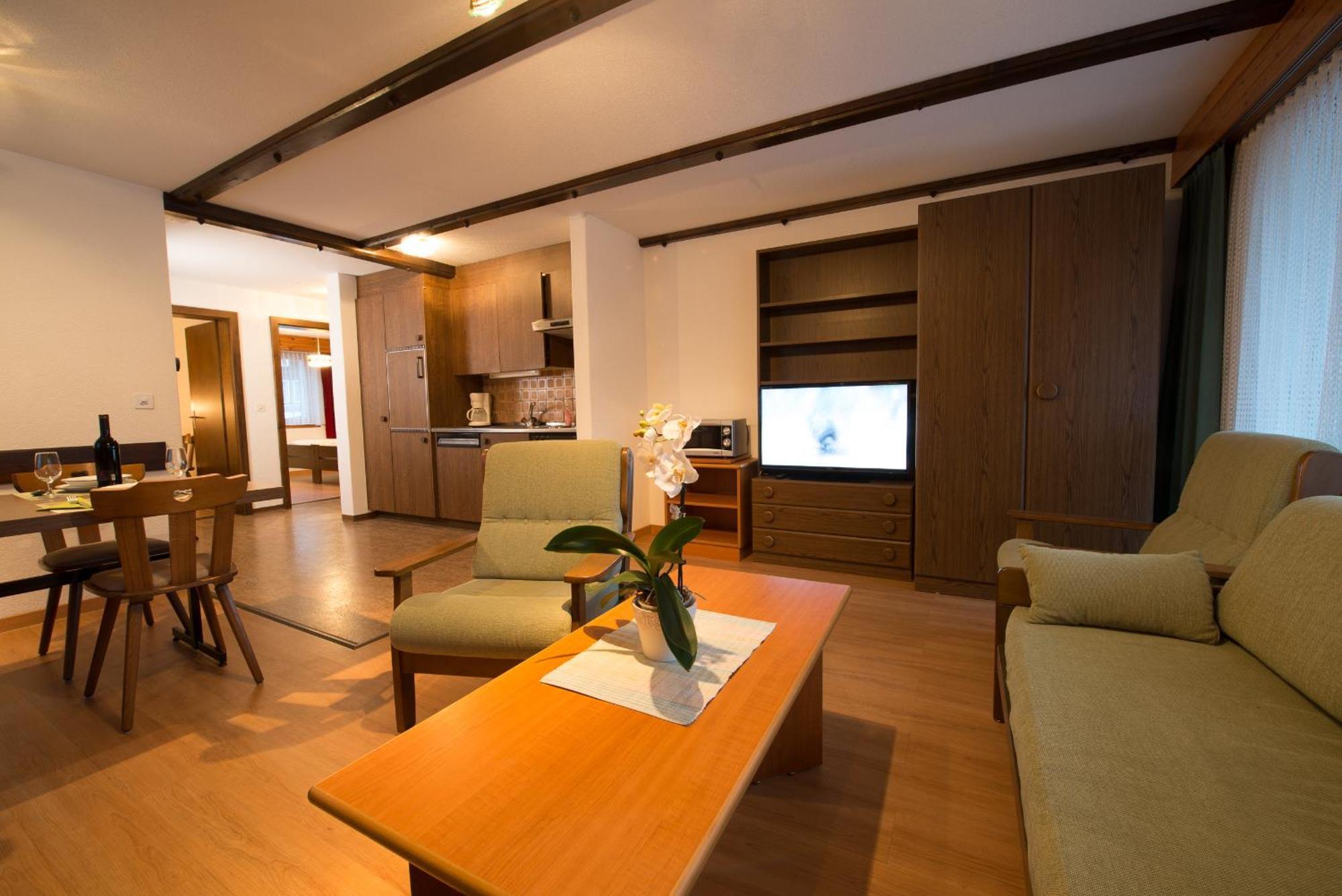 Haus Alba Apartment Saas-Almagell ห้อง รูปภาพ