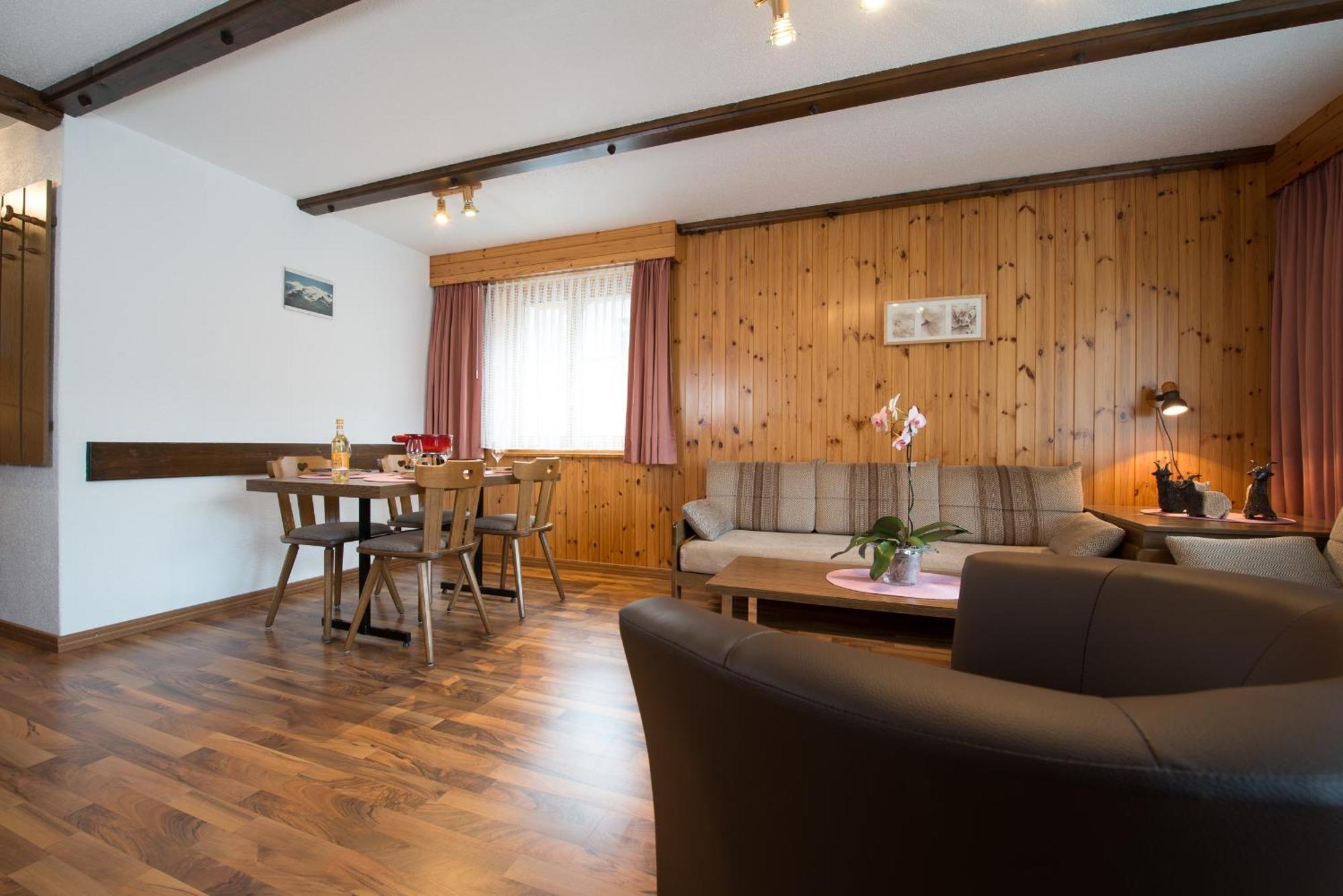 Haus Alba Apartment Saas-Almagell ห้อง รูปภาพ